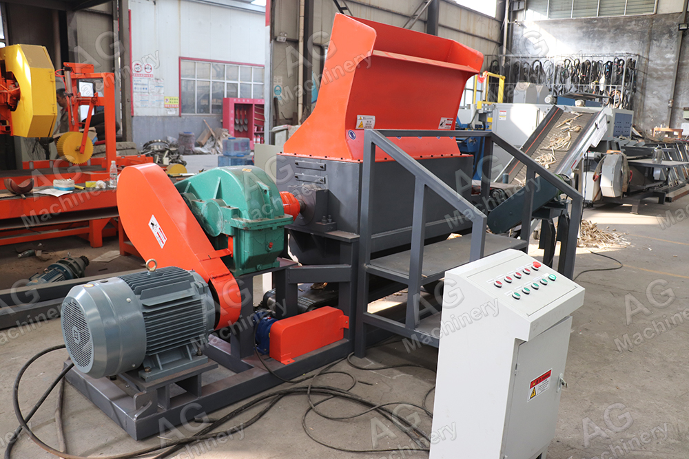 Wood Pallet Crusher 10.jpg